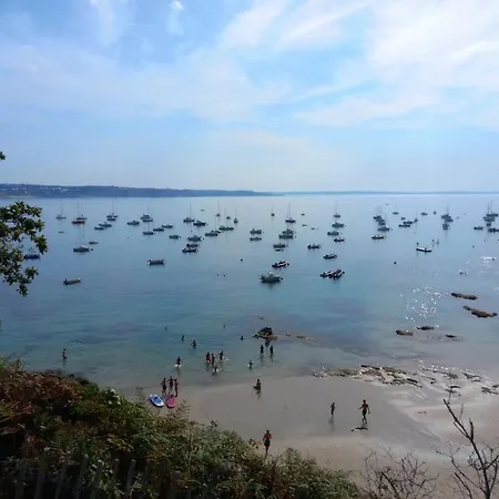 Versant Ouest, 700 M Des Plages. Plougonvelin